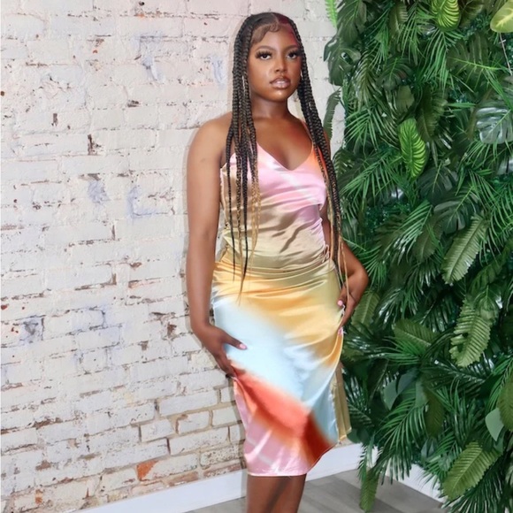 Women’s multi colored slip dress (M) - Picture 2 of 3